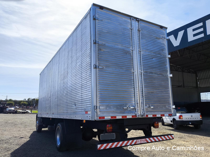 13-180 E Worker 13-180 E Worker