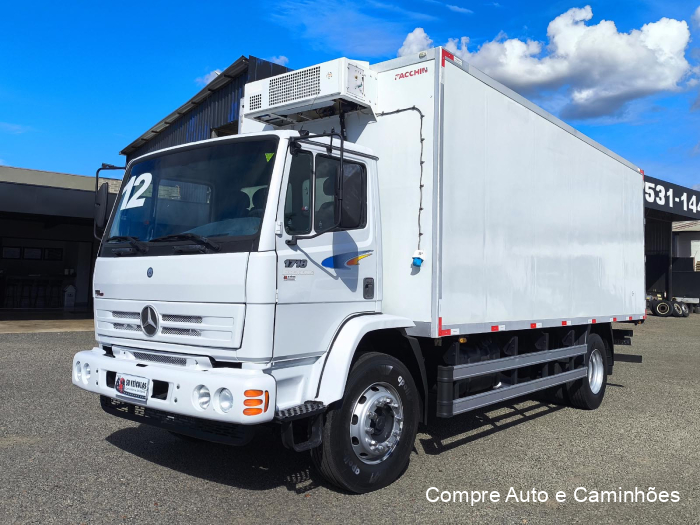 Mercedes-benz 1718 2011/2012 à venda em Catanduva