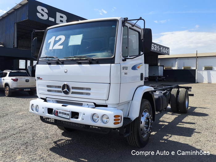 Mercedes-benz 1718 2011/2012 à venda em Catanduva