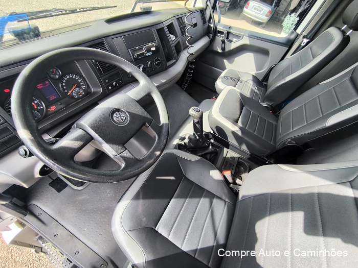 17-190 E Constellation 17-190 E Constellation