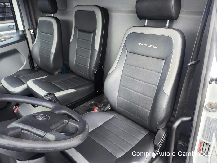 17-190 E Constellation 17-190 E Constellation