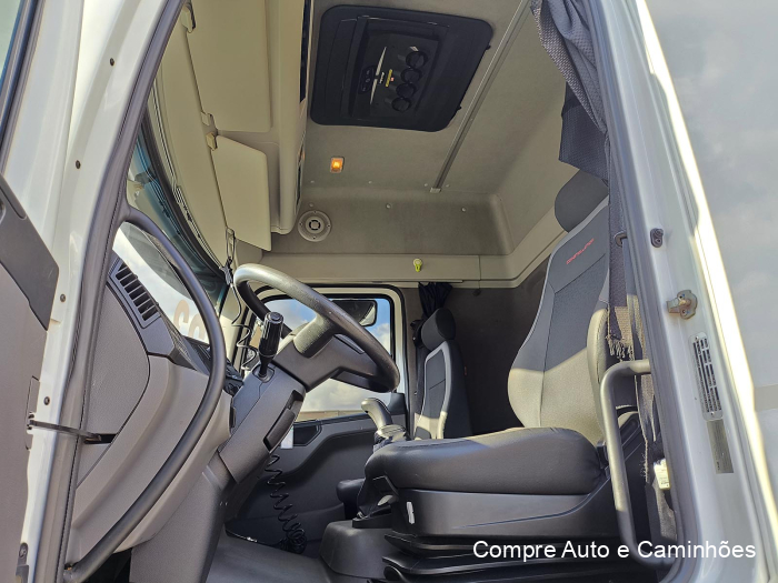 Volkswagen 30-330 2022/2023 à venda em Catanduva
