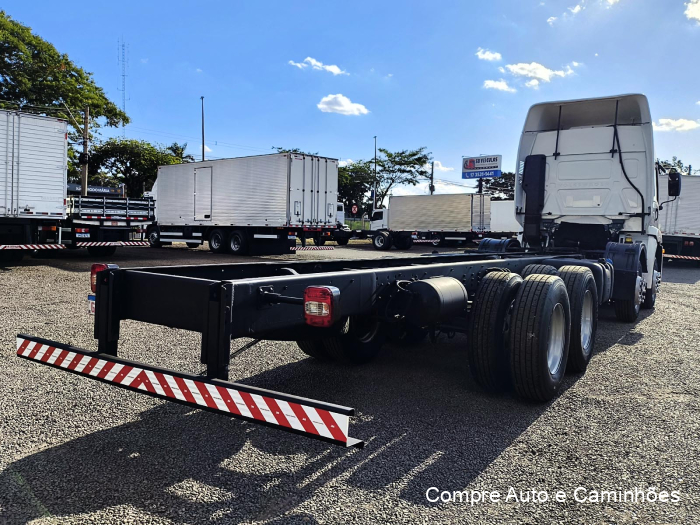 Volkswagen 30-330 2022/2023 à venda em Catanduva