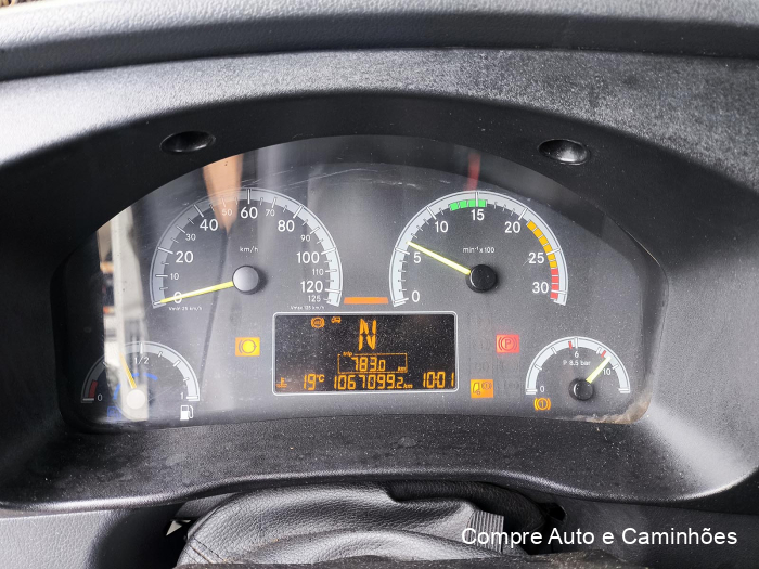 Mercedes-benz Accelo 1016 2015/2015 à venda em Catanduva
