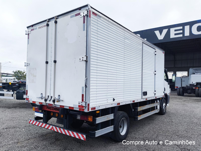 Mercedes-benz Accelo 1016 2015/2015 à venda em Catanduva