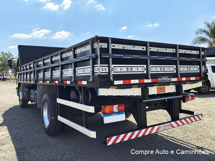 Mercedes-benz Atego 1719 2022/2023 à venda em Catanduva
