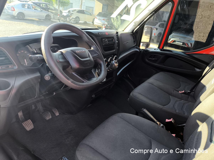 Iveco Daily 35-150cs 2020/2021 à venda em Catanduva